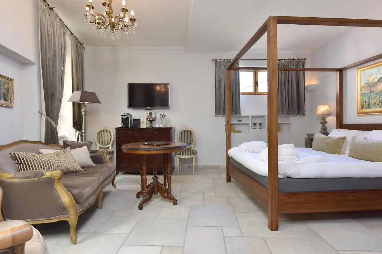 Chateau Le Cagnard كانيو سور مير كانيو سور مير
