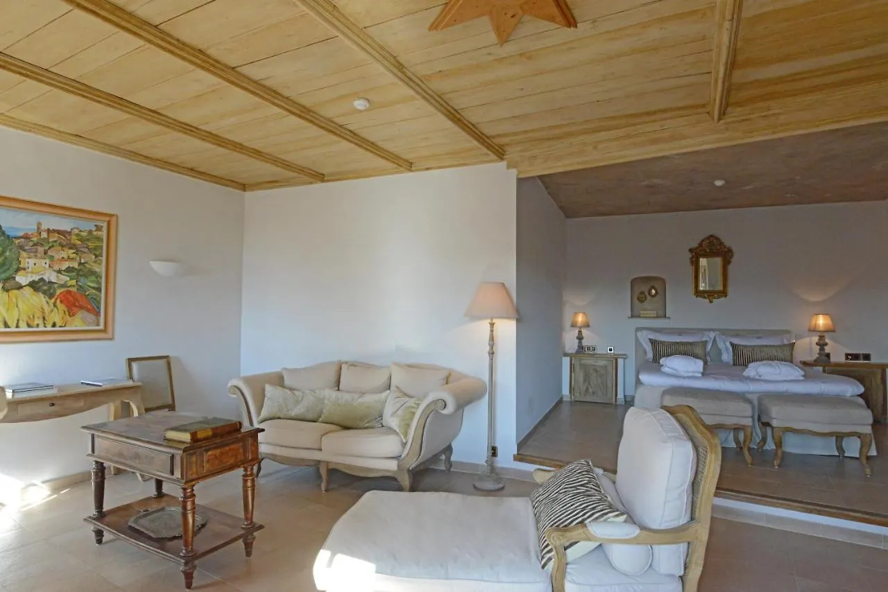 فندق Chateau Le Cagnard كانيو سور مير