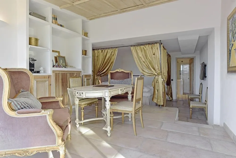 فندق Chateau Le Cagnard كانيو سور مير