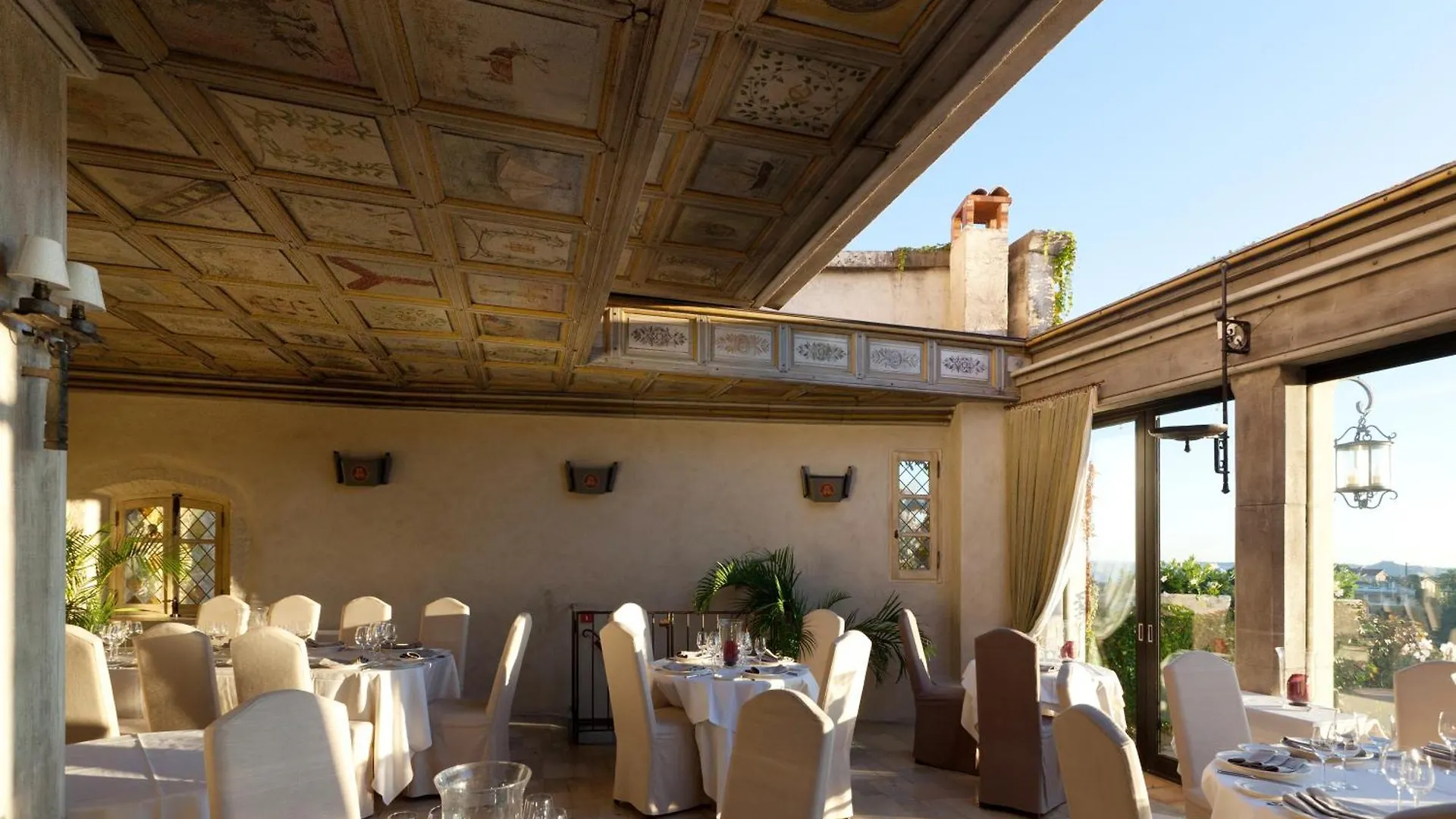 Chateau Le Cagnard كانيو سور مير 4*, كانيو سور مير فرنسا