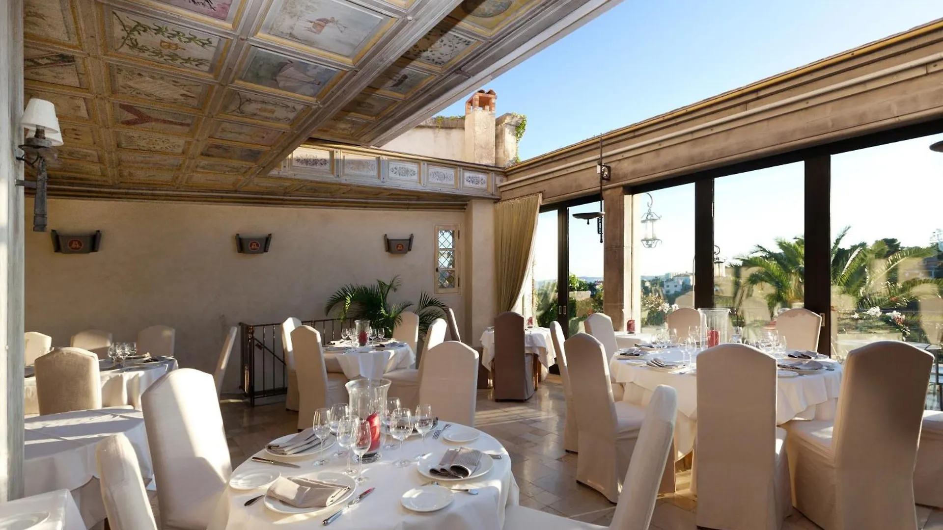 Chateau Le Cagnard كانيو سور مير 4*, كانيو سور مير