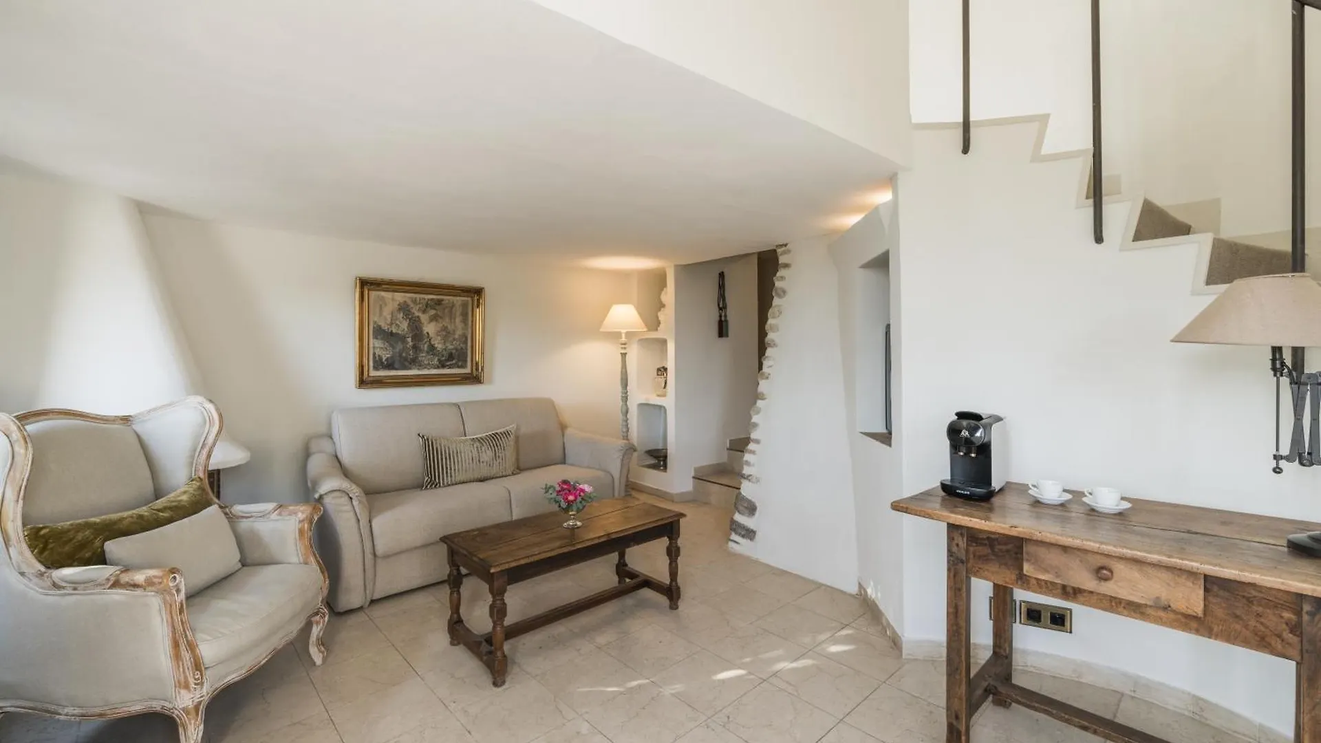 קאן סור מר Chateau Le Cagnard 4*, קאן סור מר