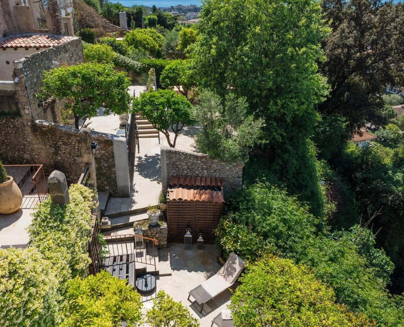 קאן סור מר Chateau Le Cagnard מלון