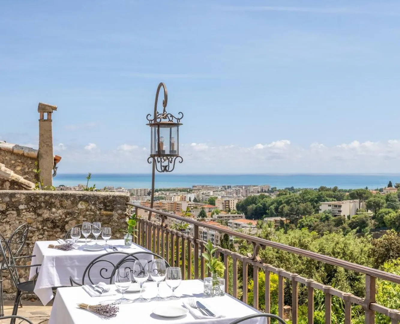 מלון קאן סור מר Chateau Le Cagnard