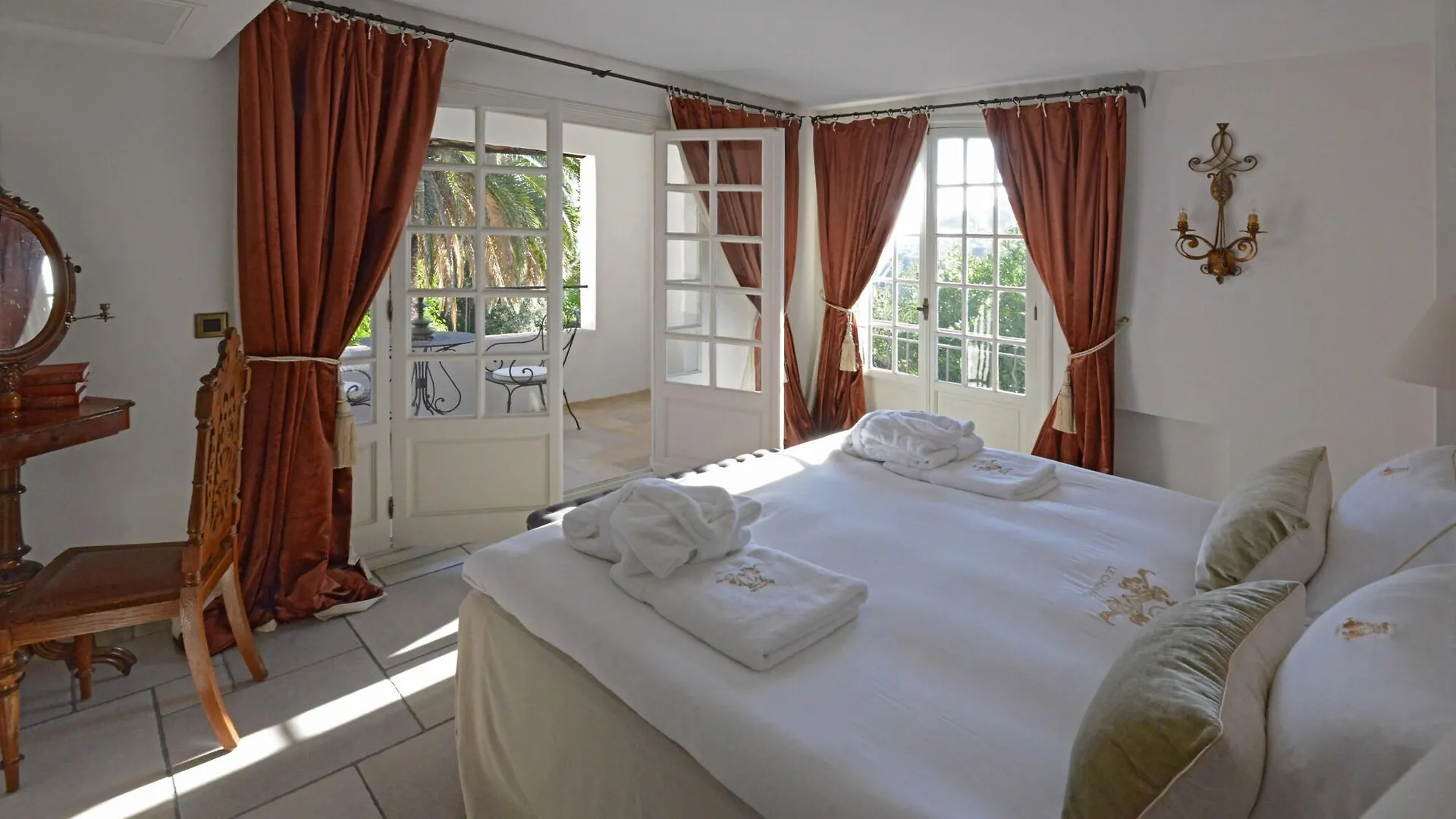 Chateau Le Cagnard Cagnes-sur-Mer 4*,