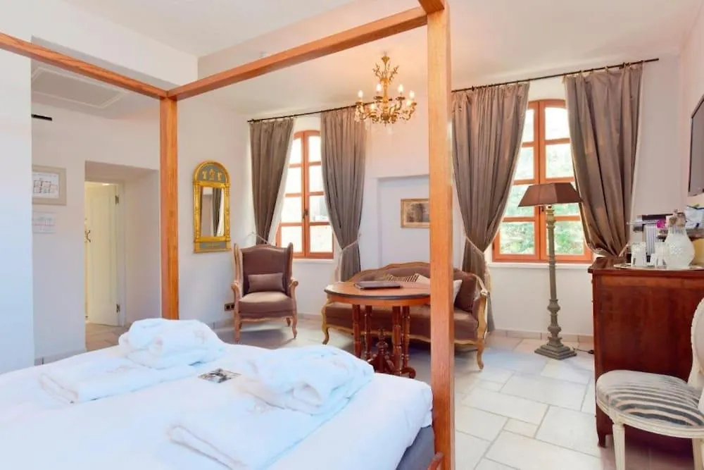 **** Hotel Chateau Le Cagnard Cagnes-sur-Mer France