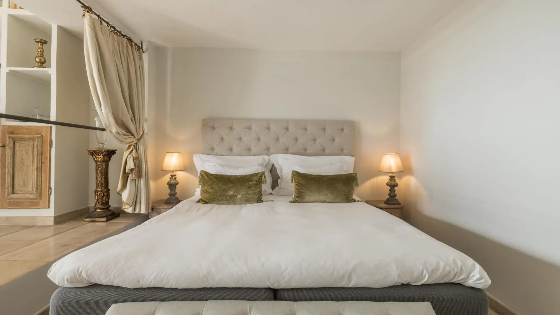 Chateau Le Cagnard Cagnes-sur-Mer Hotel