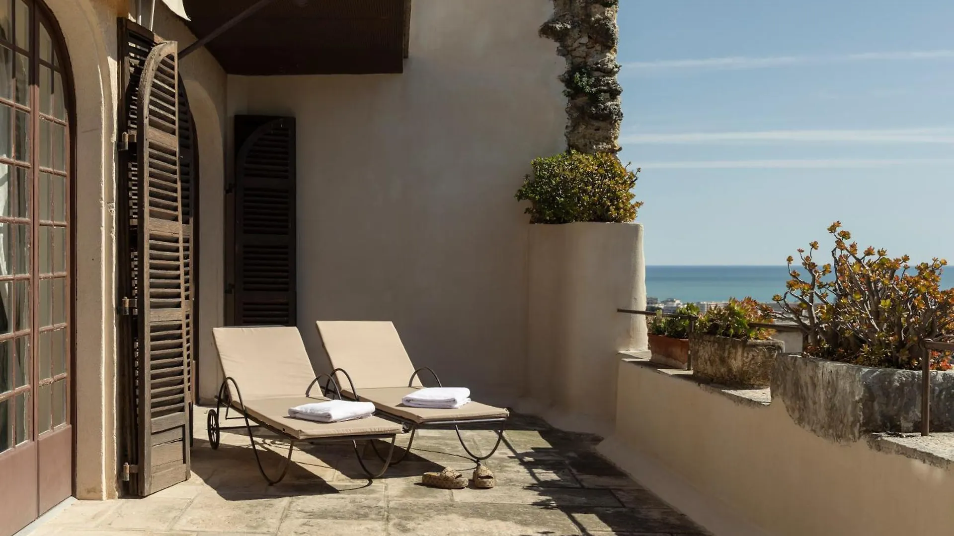 Chateau Le Cagnard Cagnes-sur-Mer