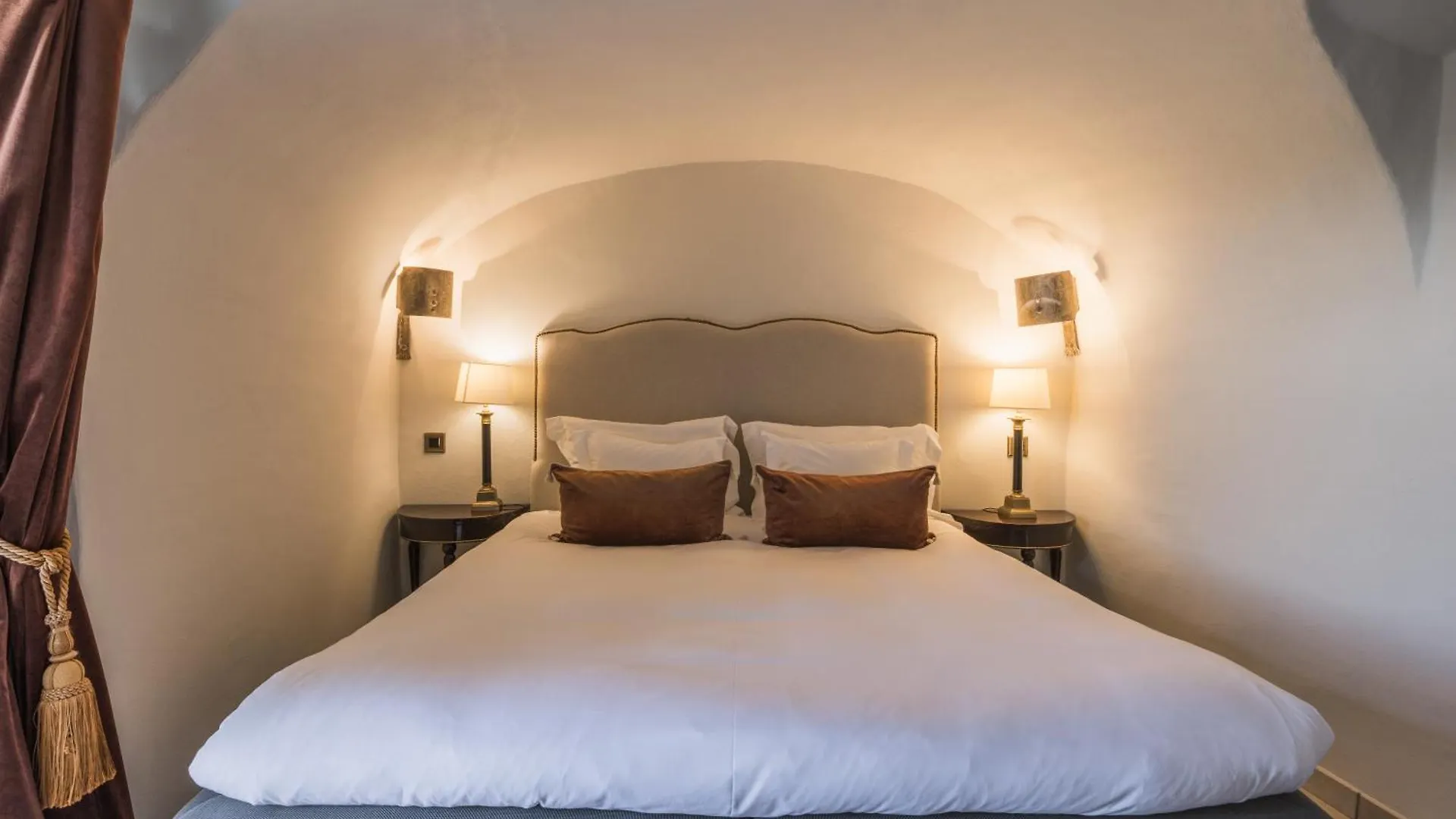 Chateau Le Cagnard Cagnes-sur-Mer 4*,